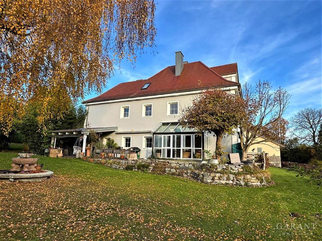 Immobilie in Landau an der Isar -  - Bild 1