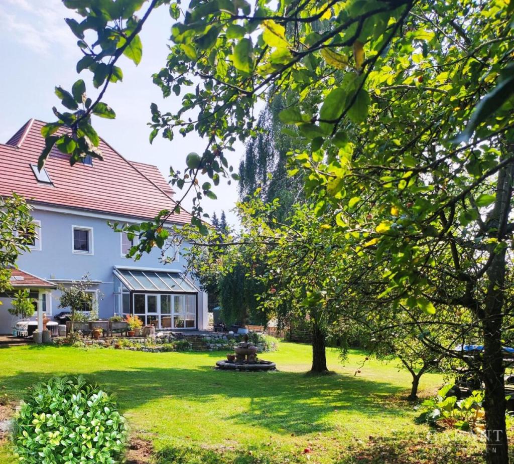 Immobilie in Landau an der Isar -  - Bild 2