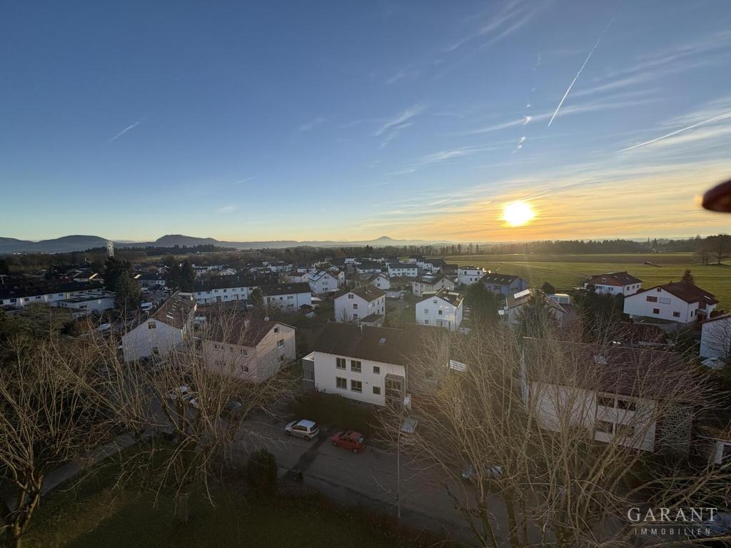 Ihr neues Zuhause über den Dächern - Wohnen mit Weitblick! - Photo 4