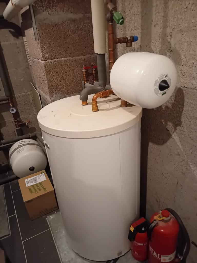Warmwasserspeicher