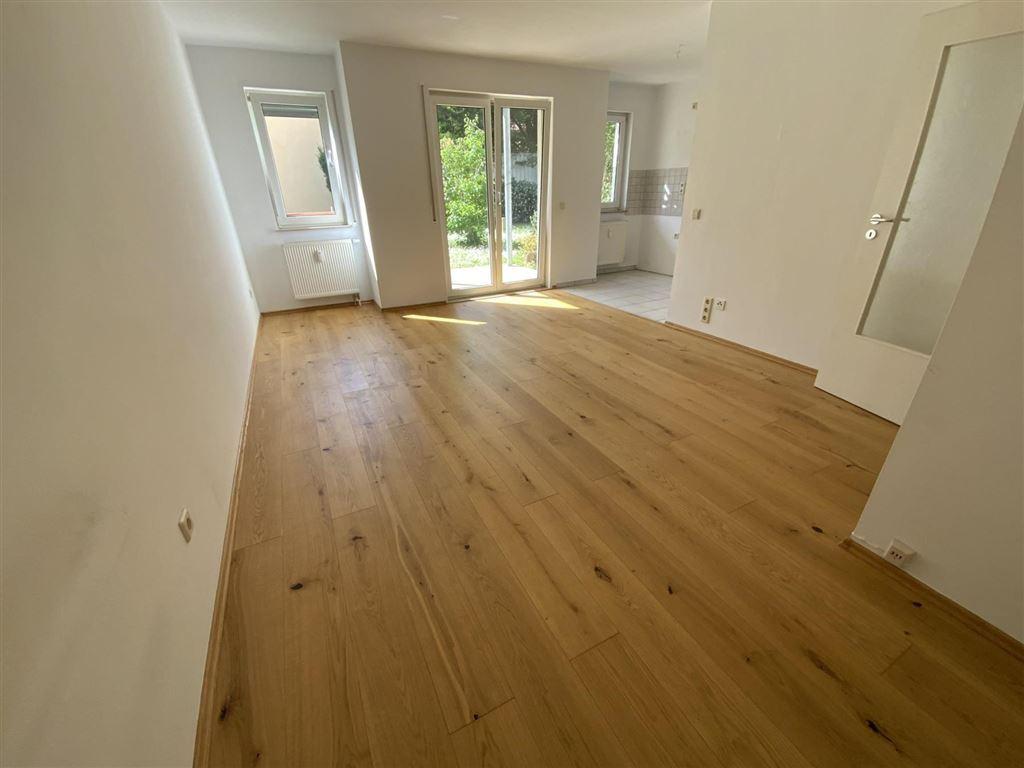 Gepflegte 1-Zimmer-Terrassenwohnung in zentraler Lage von Rudolstadt - Foto 2