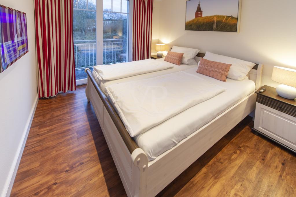Schlafzimmer 2