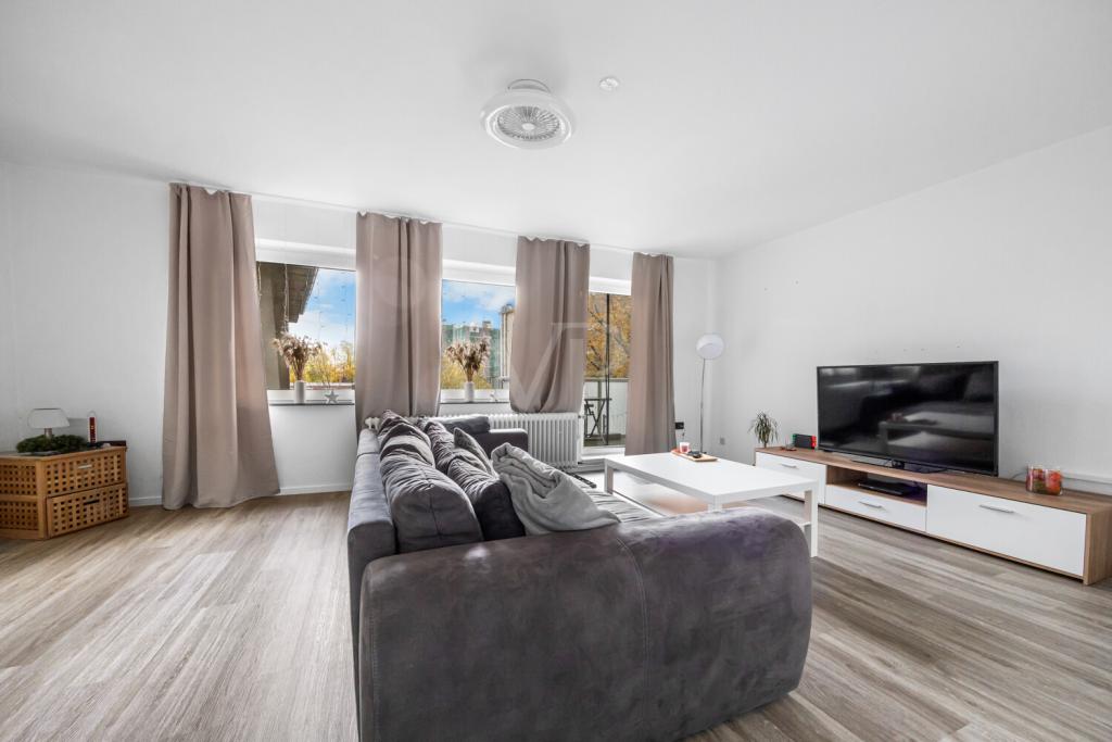 Schöne 4-Zimmer-Wohnung im 3. OG mit Balkon – großzügig & vielseitig nutzbar - ab dem 01.07. - Photo 1
