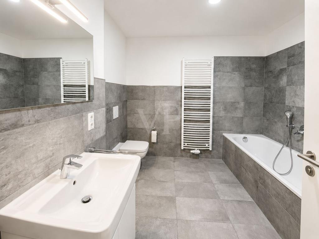Großzügige 3-Zimmer-Wohnung mit PKW-Stellplatz und Balkon in bester Lage von Wilhelmshaven - Heppens - Foto 4