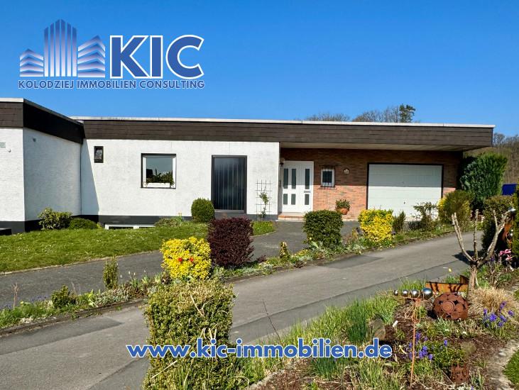Bungalow mit Gartengrundstück Sauna und Garage in Kürten - Sülze