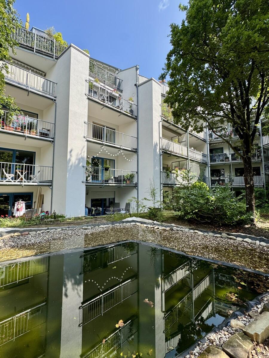 Gartenseitenansicht