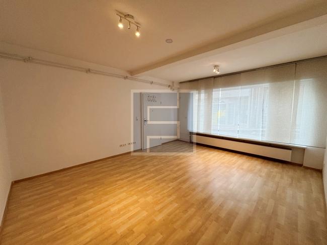 Moderne Einzimmer-Perle zentral in der Oberstadt - Photo 1