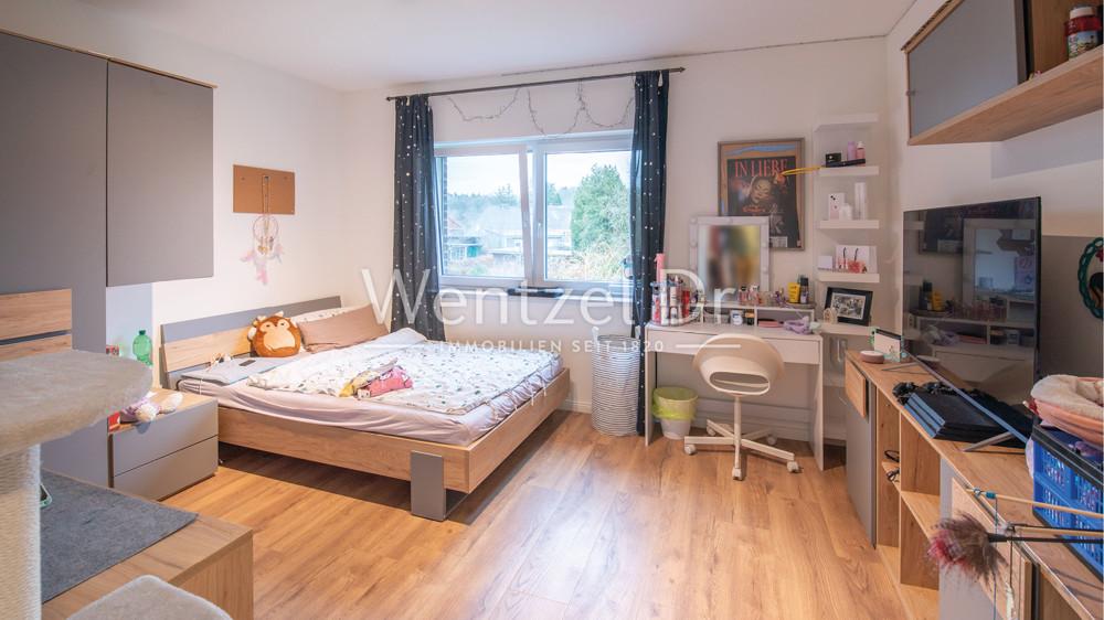 Jugend-/Kinderzimmer