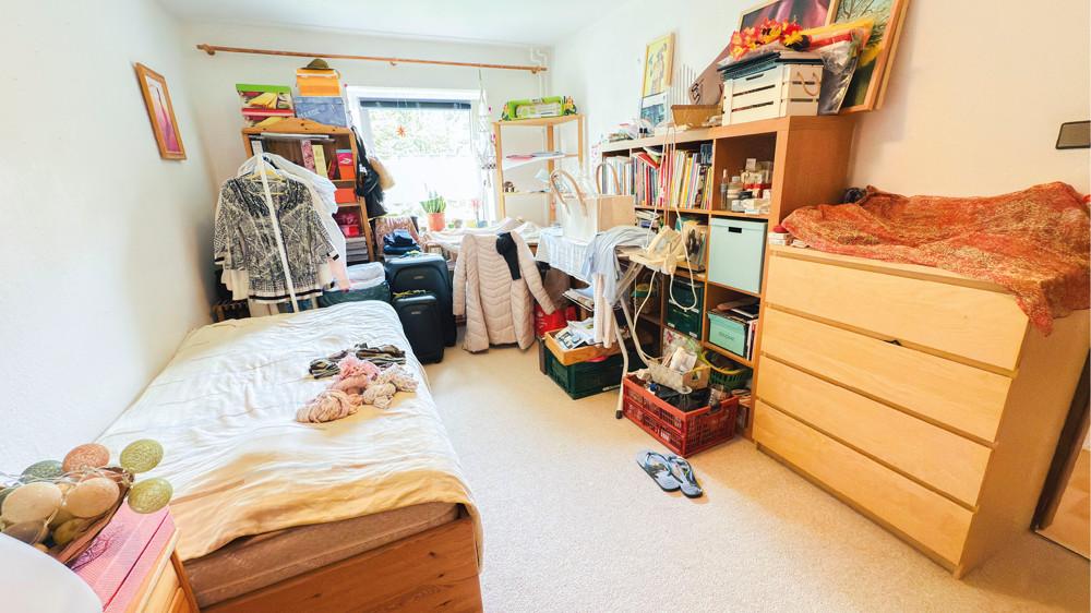 Schlafzimmer II.