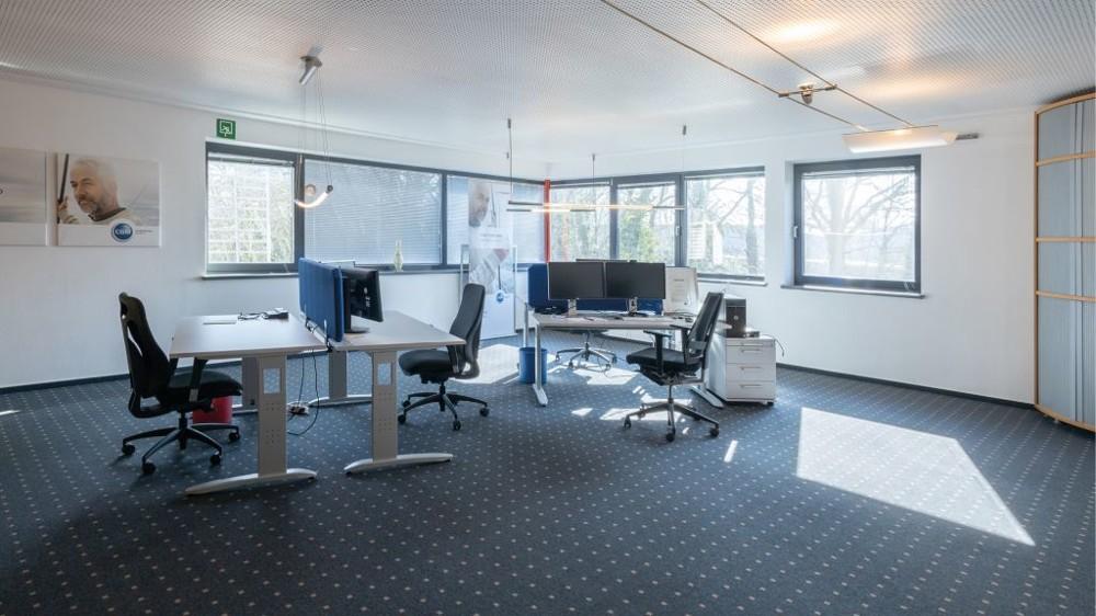 Büro.8.