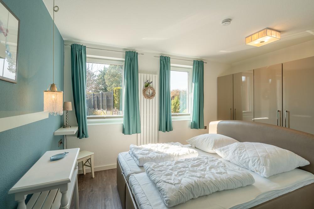 Schlafzimmer Whg. EG re.