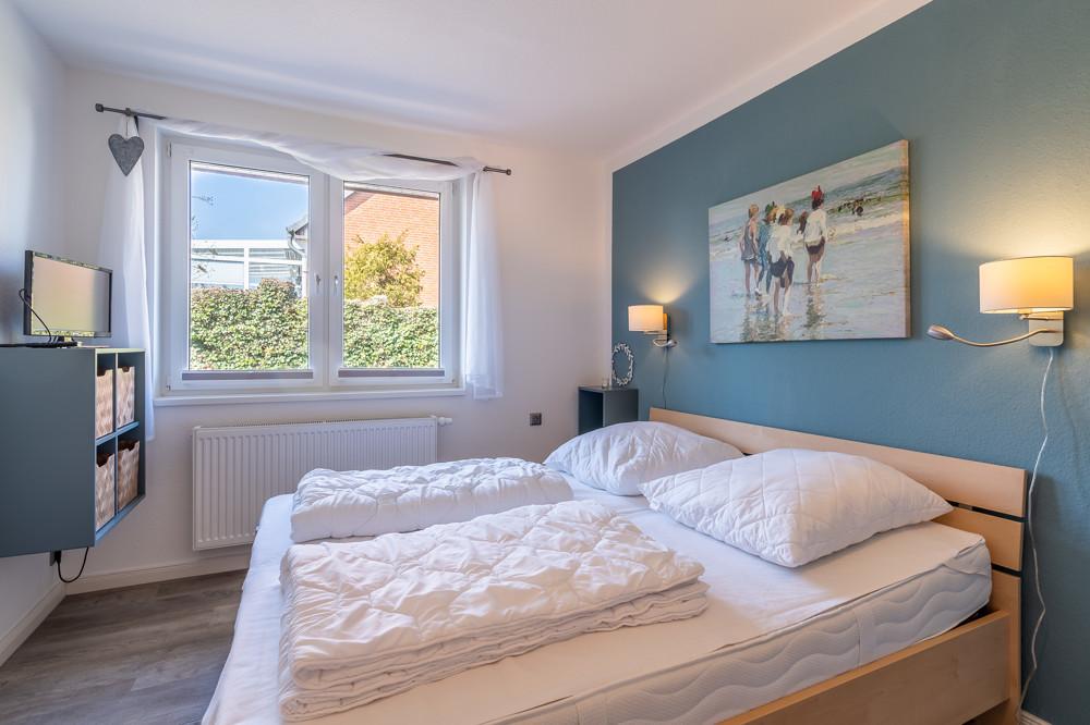 Schlafzimmer Whg. EG. li.