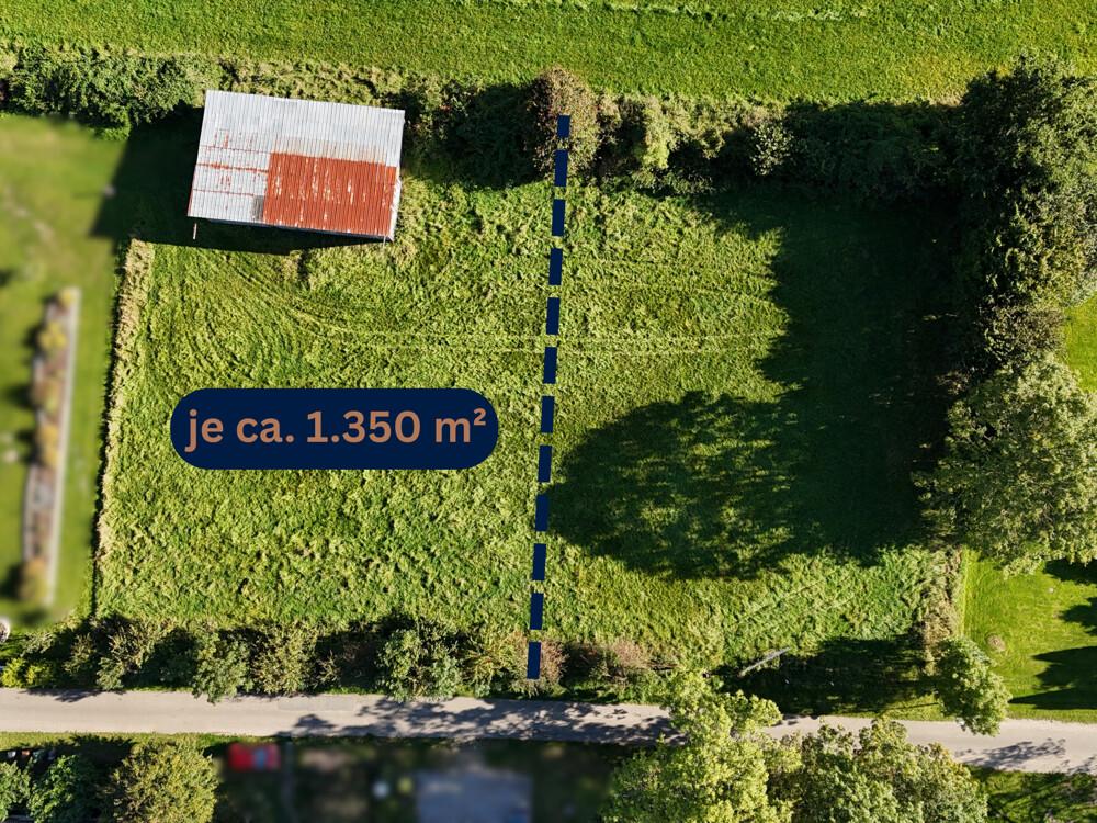 Teilbar in ca. 1.350qm große Baugrundstücke