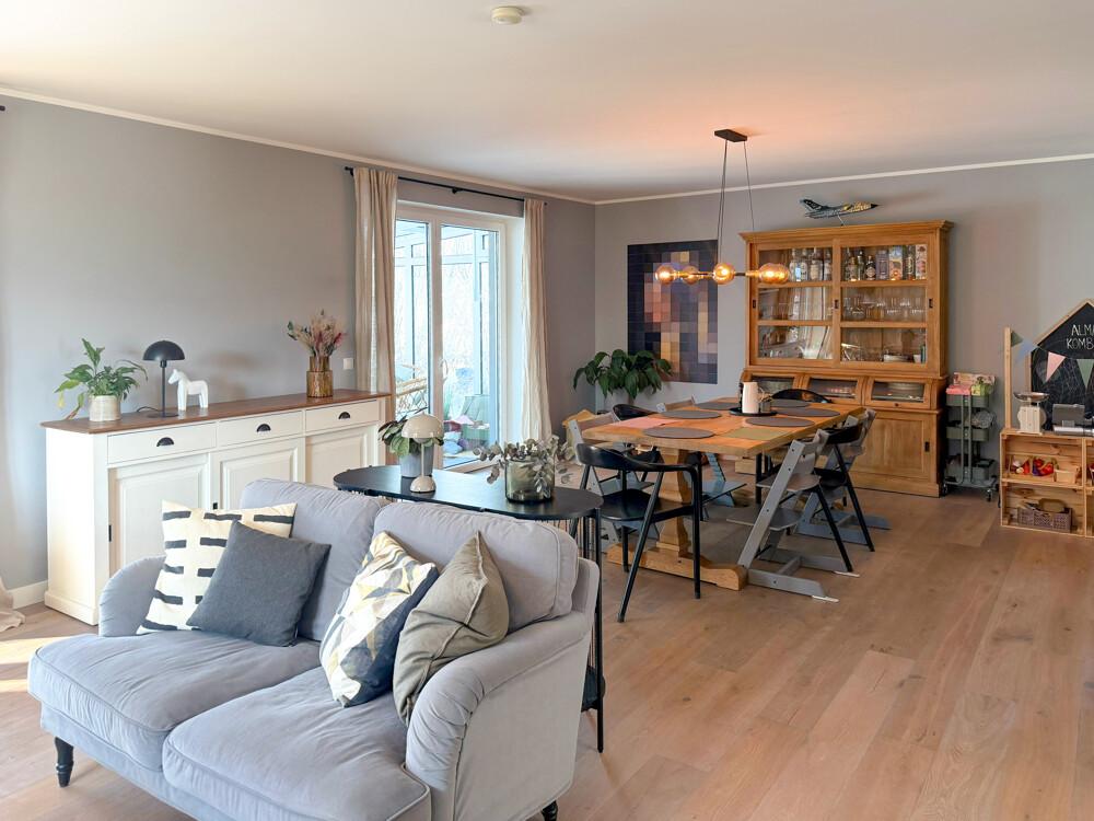 Modernes Wohnen in Molfsee mit Koppelblick und energetischer Unabhängigkeit - Foto 1