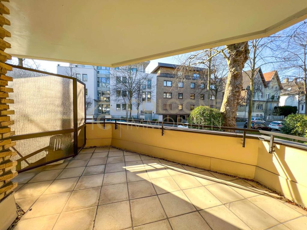 Großzügiger Balkon