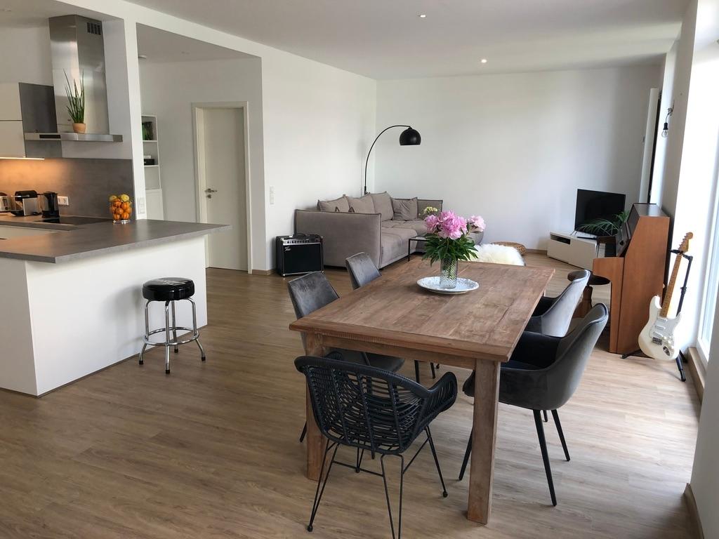 Traumhaftes Wohnen mit Loft-Charakter, großer Terrasse & Garten im Herzen von Weinheim! - Foto 4
