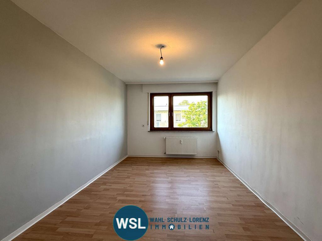WHG 2. OG: Kinderzimmer 1