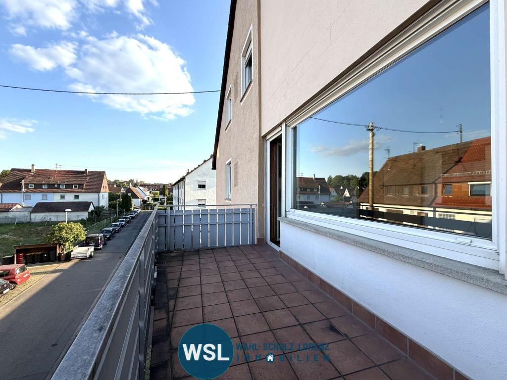 WHG 2. OG: Balkon am Wohnzimmer