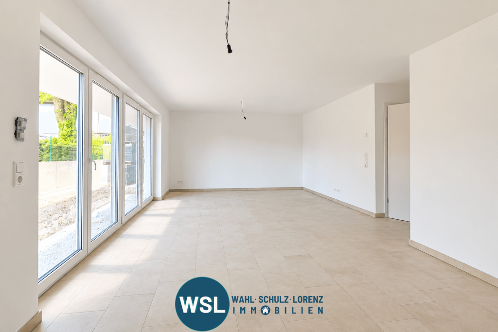 2,5-Zi. EG-Wohnung mit AUFZUG, Terrasse, Gärtle, TG-Stpl. & Aussen-Stpl. in Nürtingen-Neckarhausen. - Photo 1