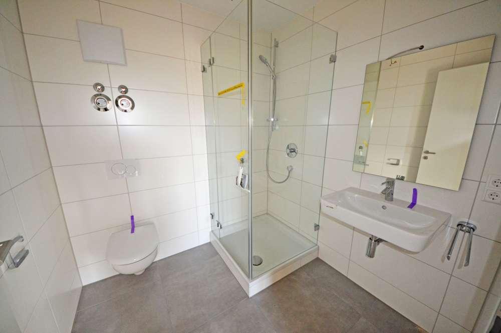 WEITBLICK:Traumhafte 2-Zimmer-Wohnung mit Sonnenterrasse in Tamm! - Photo 2