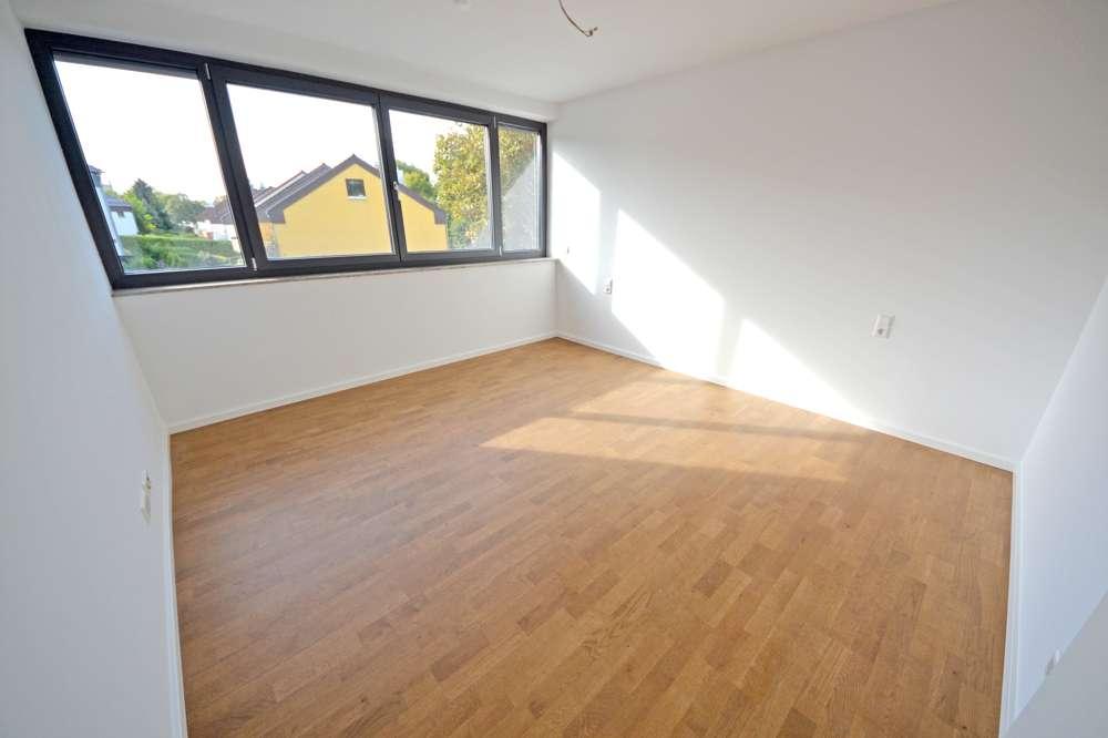 WEITBLICK:Traumhafte 2-Zimmer-Wohnung mit Sonnenterrasse in Tamm! - Photo 4