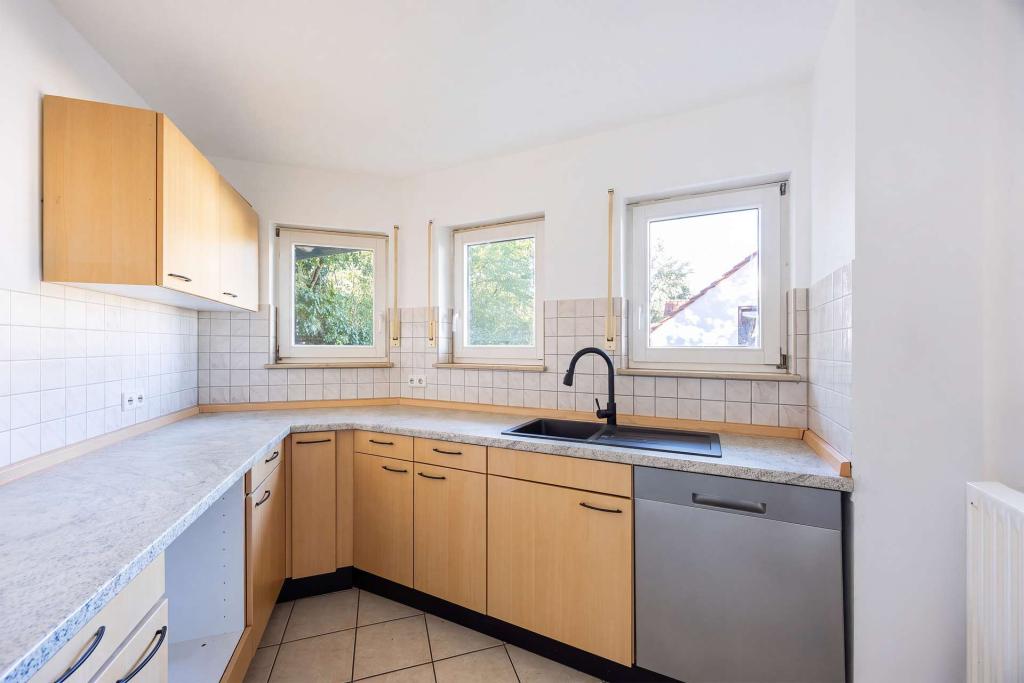 Einziehen und wohlfühlen – modernisierte 2-Zimmer Wohnung - Photo 1