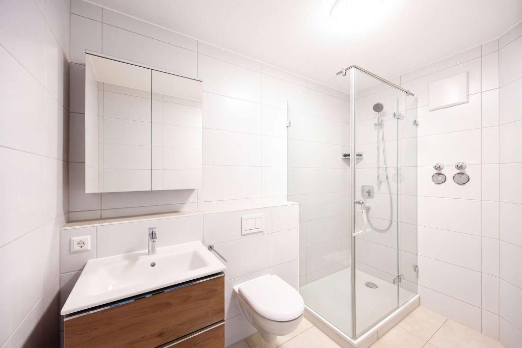 Einziehen und wohlfühlen – modernisierte 2-Zimmer Wohnung - Photo 2
