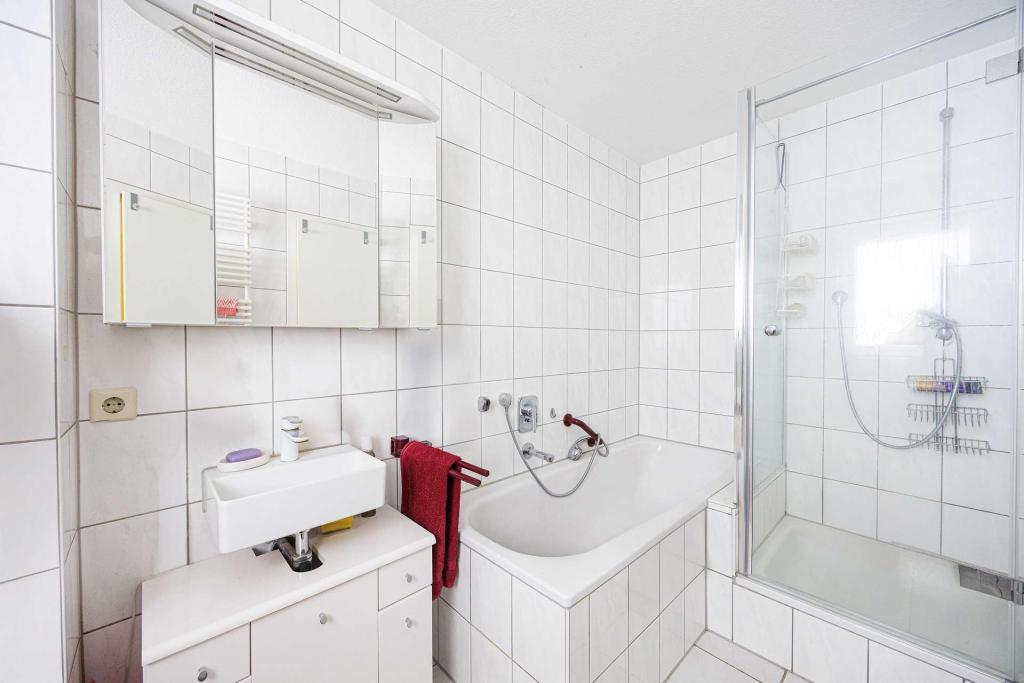 WEITBLICK: Wohntraum in Oßweil! - Foto 4