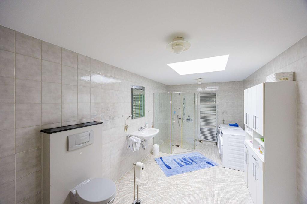 Badezimmer Untergeschoss