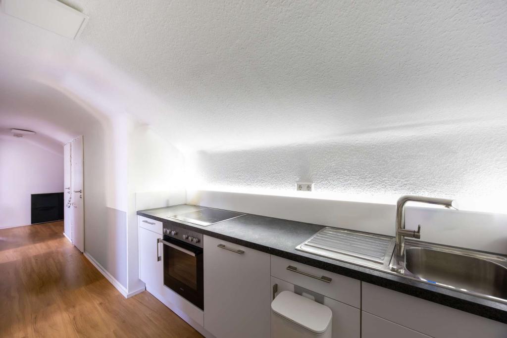 WEITBLICK: Ruhig, zentral, kernsaniert! - Photo 4