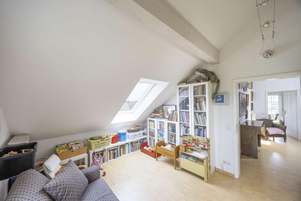 Schlafzimmer DG