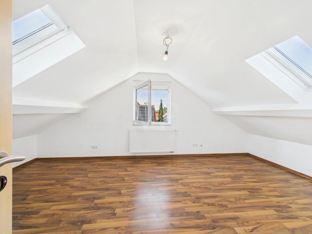 Dachgeschoss Apartment