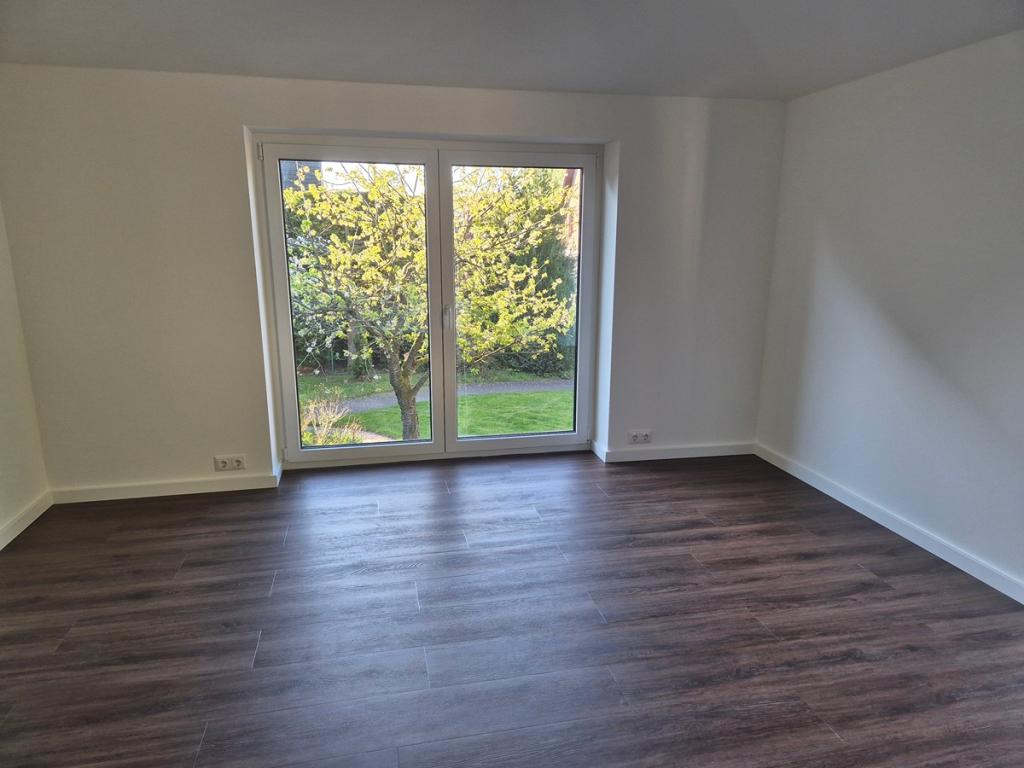 Doppelhaushälfte, Erstbezug, Wärmepumpe in Sasel - Foto 1