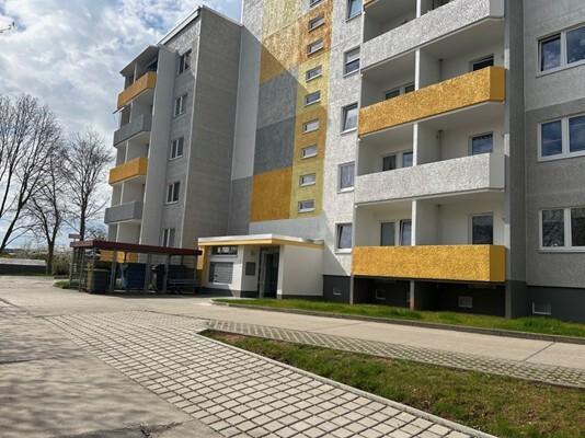 Helle, freundliche 3-R-Wohnung mit Balkon in Zentrumsnähe - Photo 2