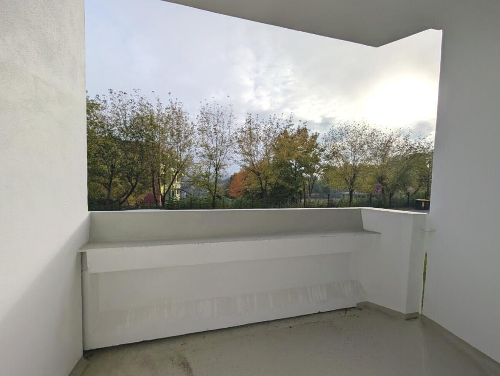 Frisch sanierte 4-R-Wohnung mit Balkon in Zentrumsnähe - Foto 2