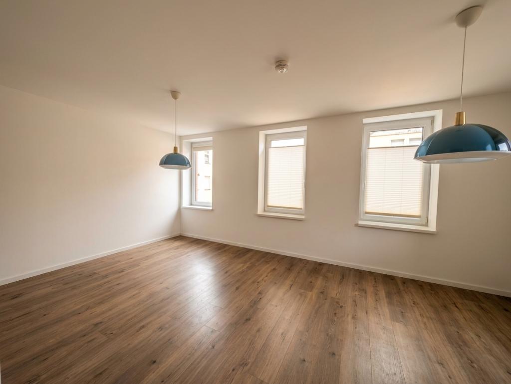 Platz für die ganze Familie – sanierte 4-Zimmer-Wohnung mit Balkon - Photo 3