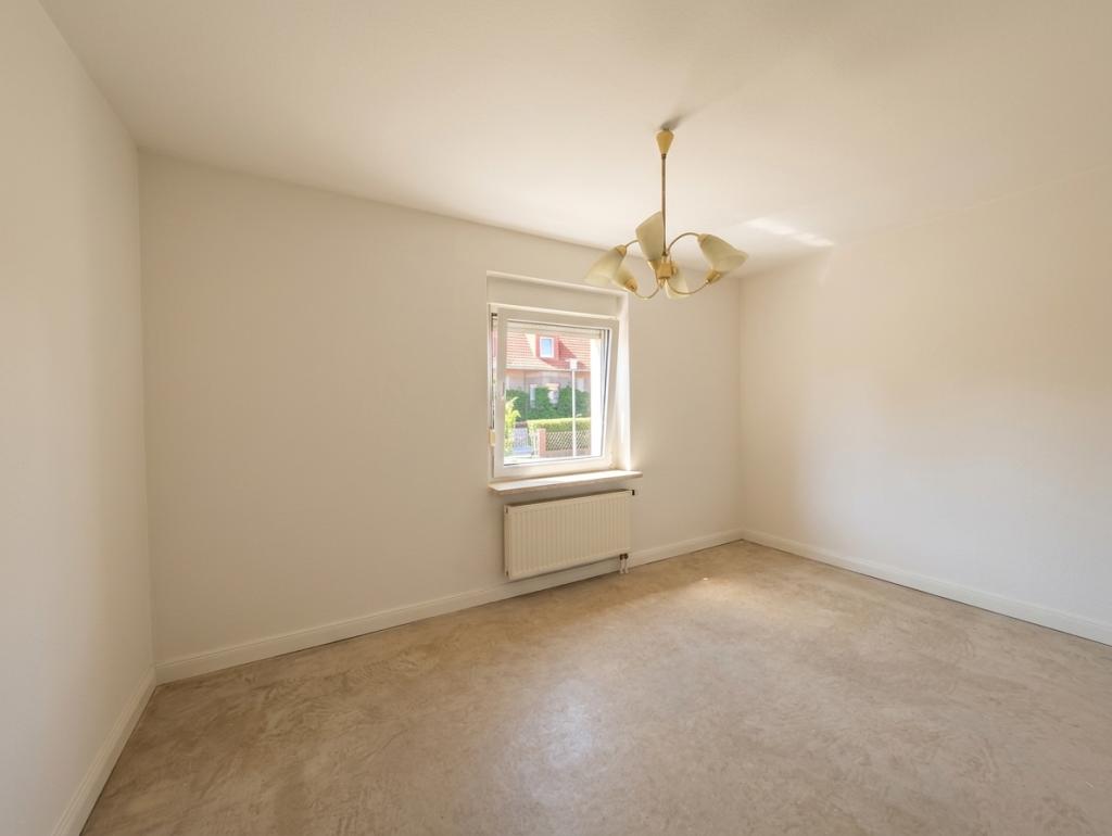 Frisch saniert, clever geschnitten – 3 Zimmer Wohnung mit Terrasse und Garten - Foto 1