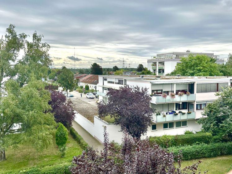 Immobilie in Eggenstein-Leopoldshafen - Ihr Rückzugsort im Grünen: Ideal geschnittene 3,5-Zimmer-Wohnung in Leopoldshafen - Bild 0