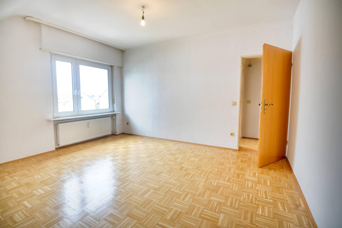 Immobilie in Altrip - 3 ZKB DG & 2 ZKB Souterrain Whg an den Toren Altrips | Sofort beziehbar | Garage & 2 Stellplätze - Bild 8