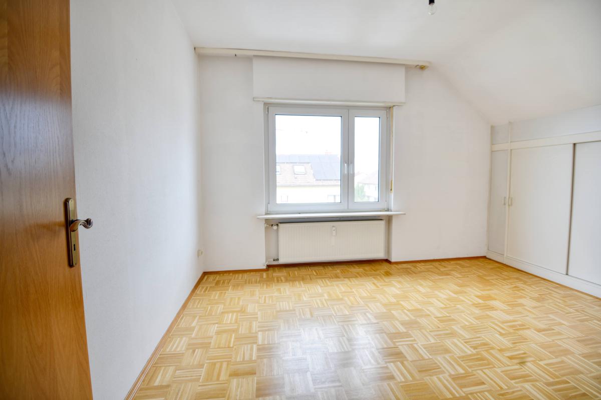 Immobilie in Altrip - 3 ZKB DG & 2 ZKB Souterrain Whg an den Toren Altrips | Sofort beziehbar | Garage & 2 Stellplätze - Bild 9