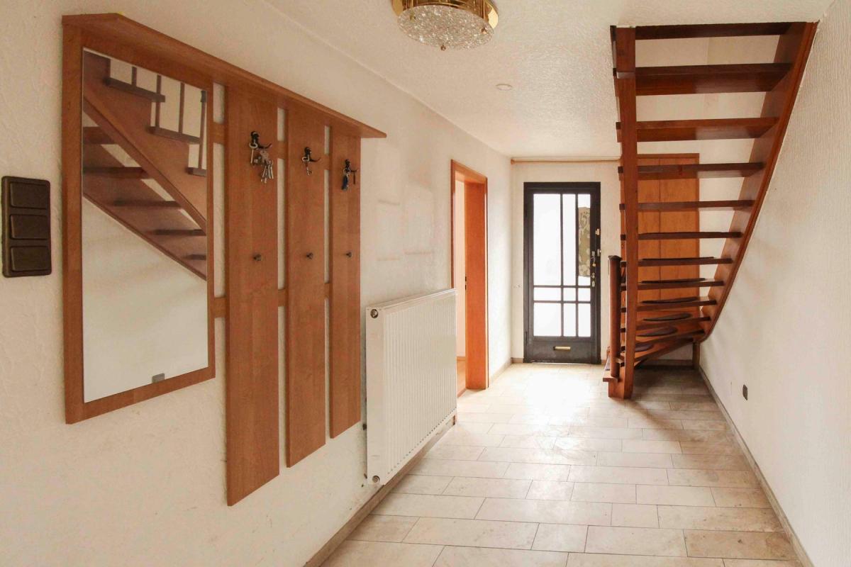 Immobilie in Rommerskirchen - Charmantes Bauernhaus mit kleiner Hofanlage, Nebengebäuden und vielen Nutzungsmöglichkeiten - Bild 5