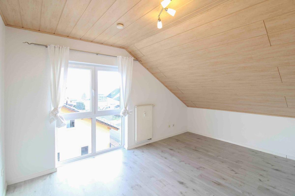 Immobilie in Sinn - Ein Zuhause mit Herz & Möglichkeiten – Charmantes Einfamilienhaus mit Einliegerwohnung in Sinn - Bild 11