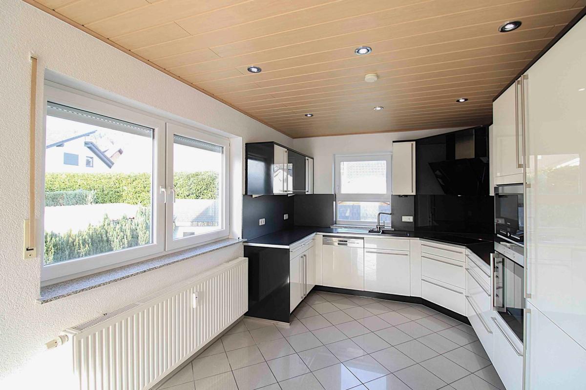 Immobilie in Sinn - Ein Zuhause mit Herz & Möglichkeiten – Charmantes Einfamilienhaus mit Einliegerwohnung in Sinn - Bild 5