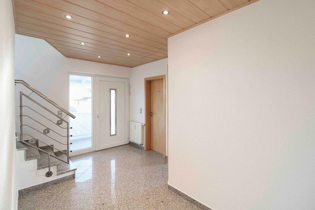 Immobilie in Sinn - Ein Zuhause mit Herz & Möglichkeiten – Charmantes Einfamilienhaus mit Einliegerwohnung in Sinn - Bild 15